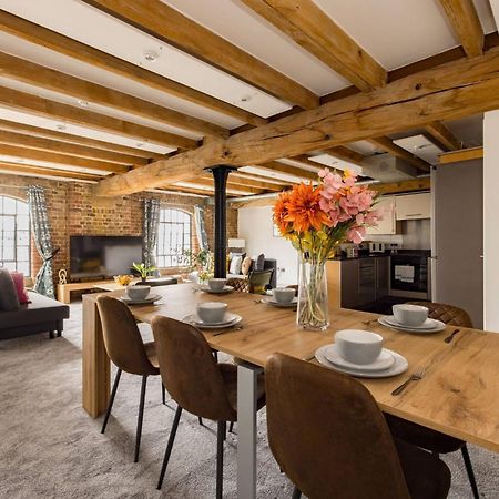 Wild Roses Serviced Apartments - Excel Warehouse 2 London Kültér fotó