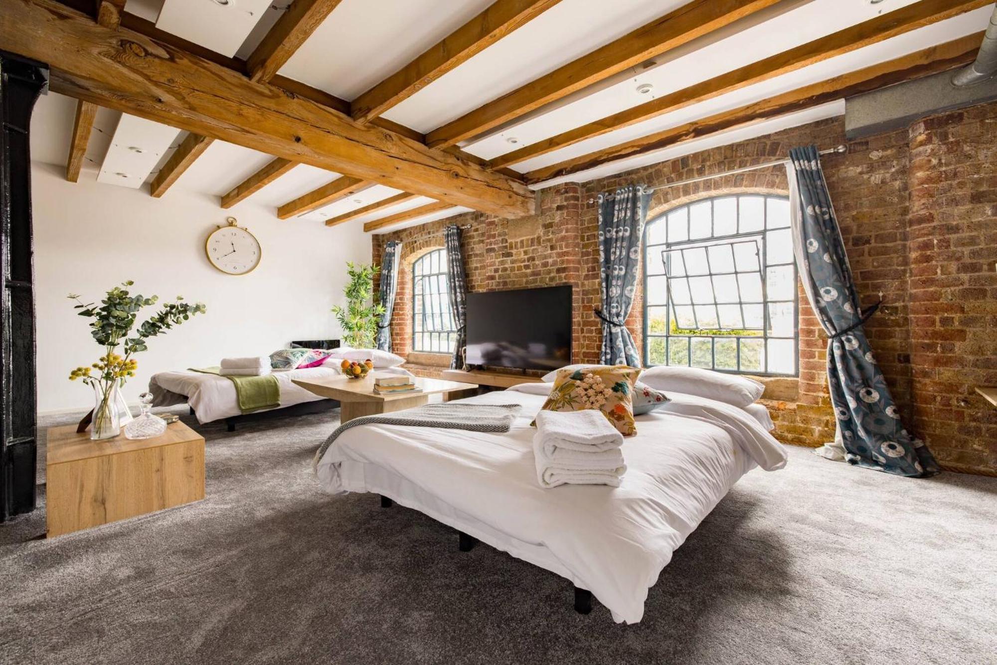Wild Roses Serviced Apartments - Excel Warehouse 2 London Kültér fotó