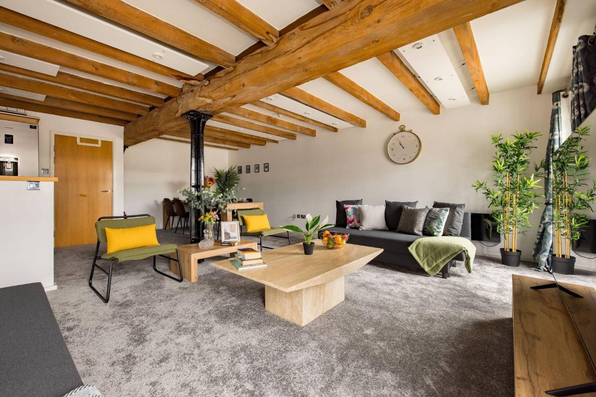 Wild Roses Serviced Apartments - Excel Warehouse 2 London Kültér fotó